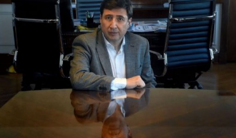 El Gobierno admitió sobreprecios en la compra de alimentos y culpó a los proveedores