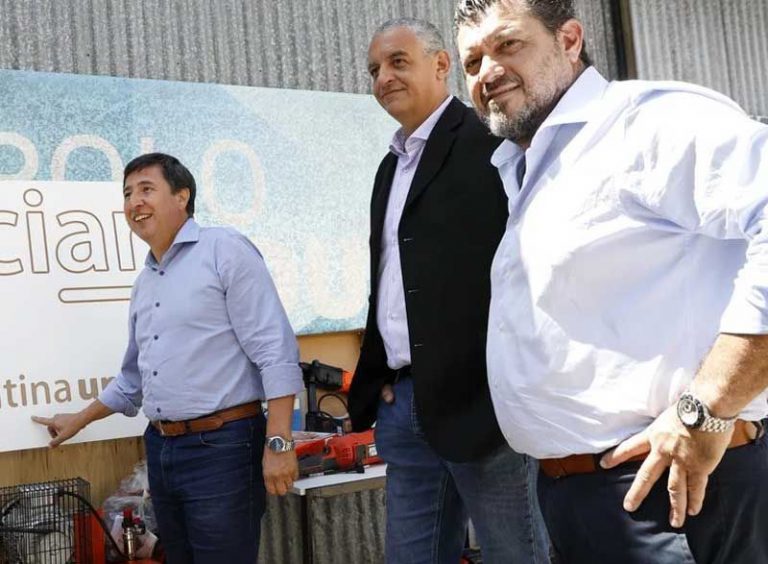 Echaron a 15 funcionarios por los sobreprecios en la compra de alimentos