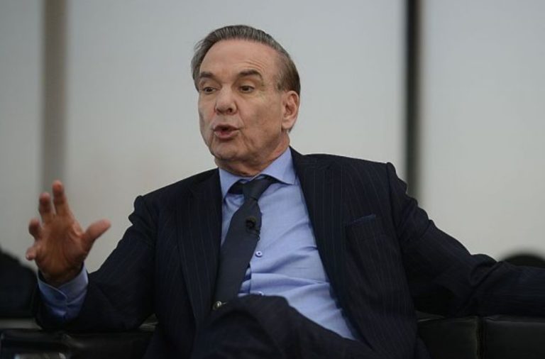 Pichetto: “Empieza a despertarse el riesgo de un componente autoritario”