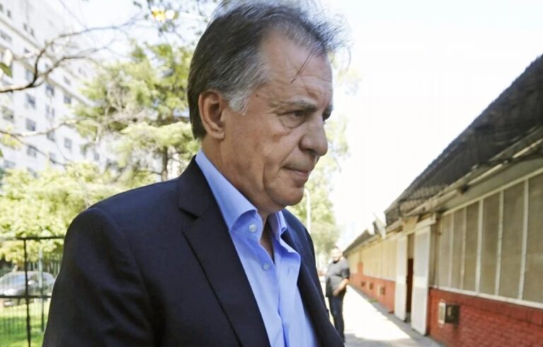 Cristóbal López acusa a la AFIP de “quebrar su petrolera” y reclama $2.000 millones