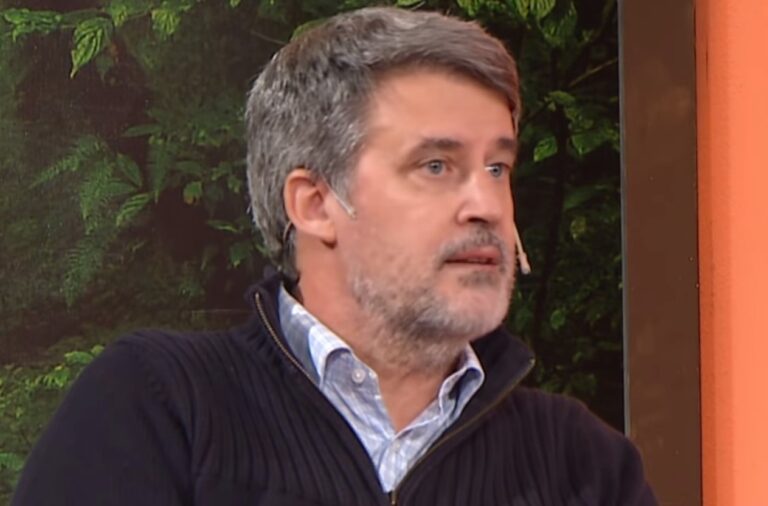 Prat-Gay criticó el “no plan” del presidente: “Juega a oscuras y al tanteo”