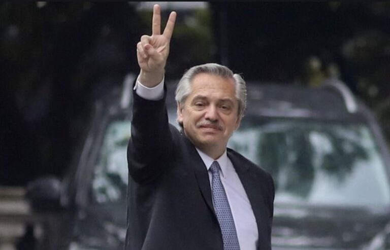 Se derrumbó la imagen de Alberto