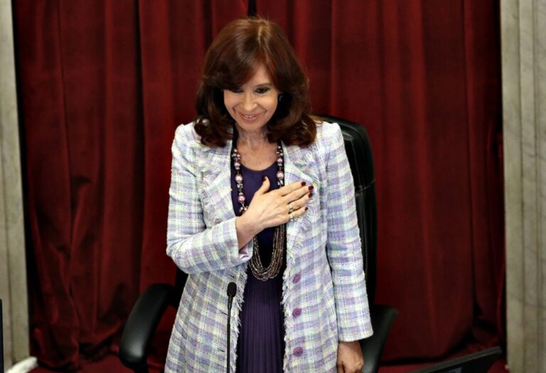 El kirchnerismo aprobó el dictamen de la reforma judicial y ahora va al recinto