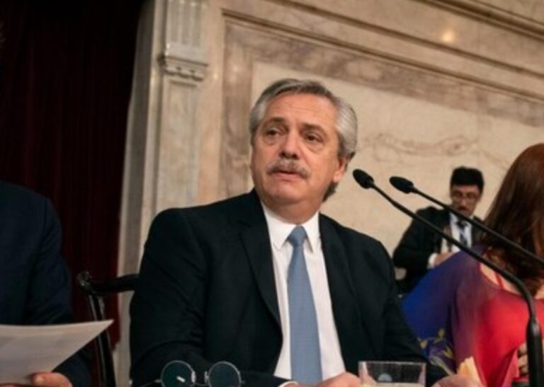 La autodestrucción de Alberto