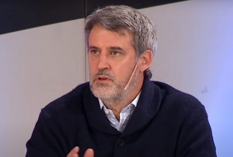 Prat-Gay: “La única curva que aplanaron fue la de las causas judiciales de su jefa”