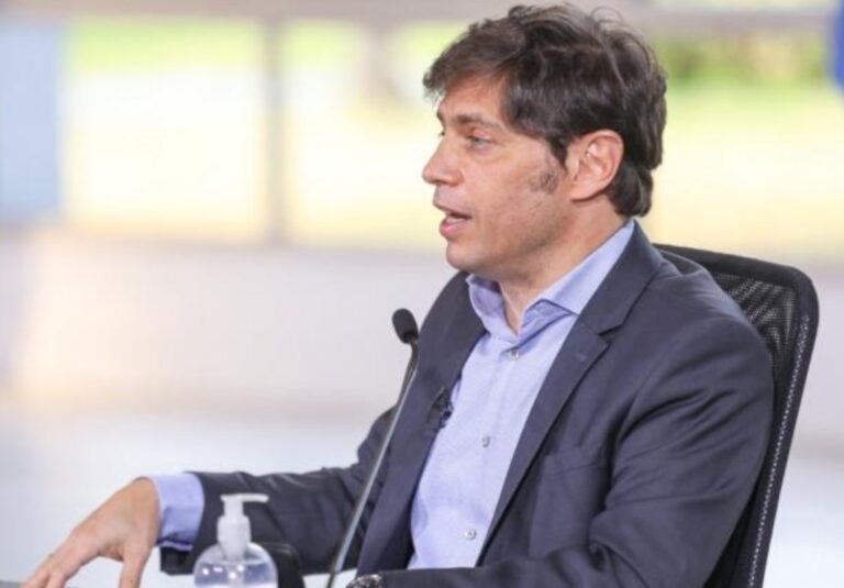Para Kicillof, los barrios privados “son prácticamente ocupaciones de tierras”