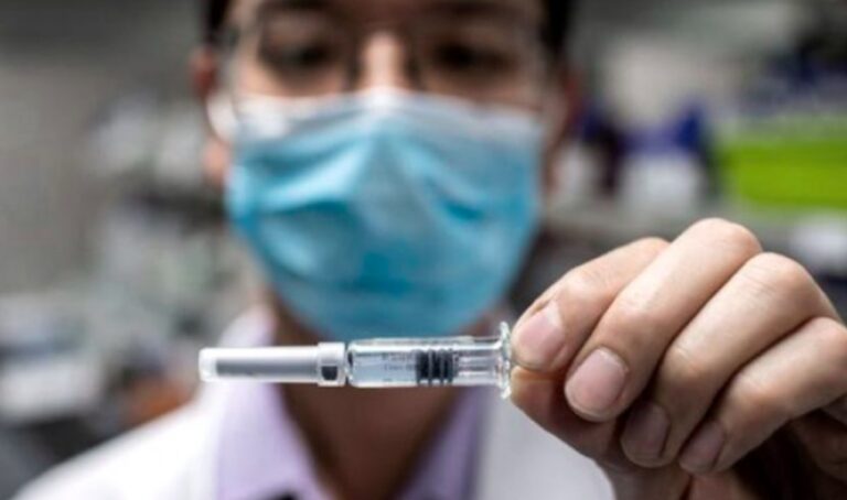 La vacuna rusa contra el coronavirus mostró un 92% de efectividad