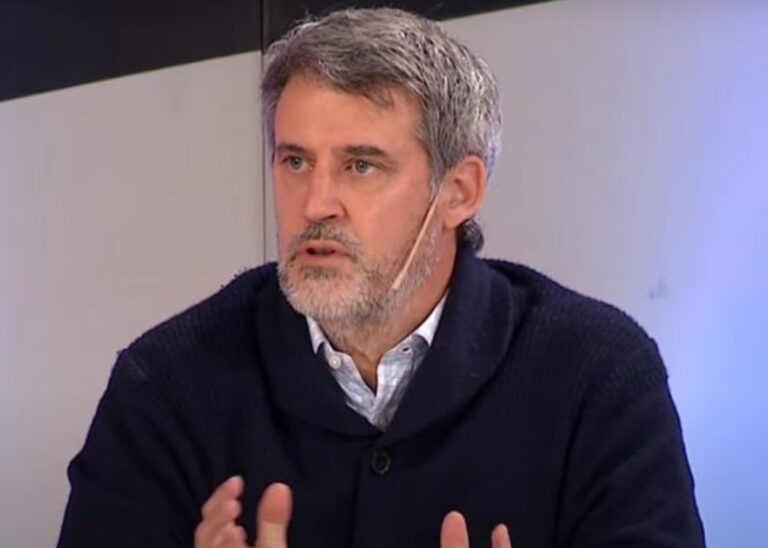 Prat-Gay: “Aquel triunfalista Gobierno de Científicos se redujo a este Gobierno Epistolar”
