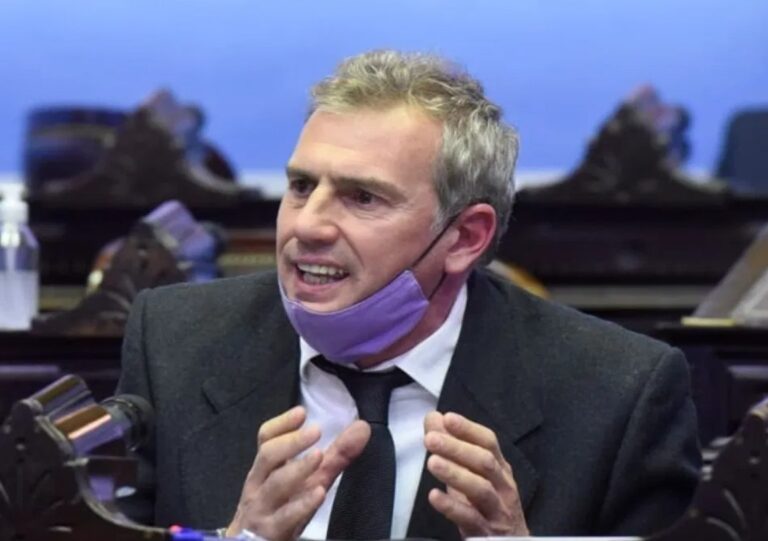 De Lamadrid: “Abren los casinos pero el Congreso no puede sesionar presencialmente”