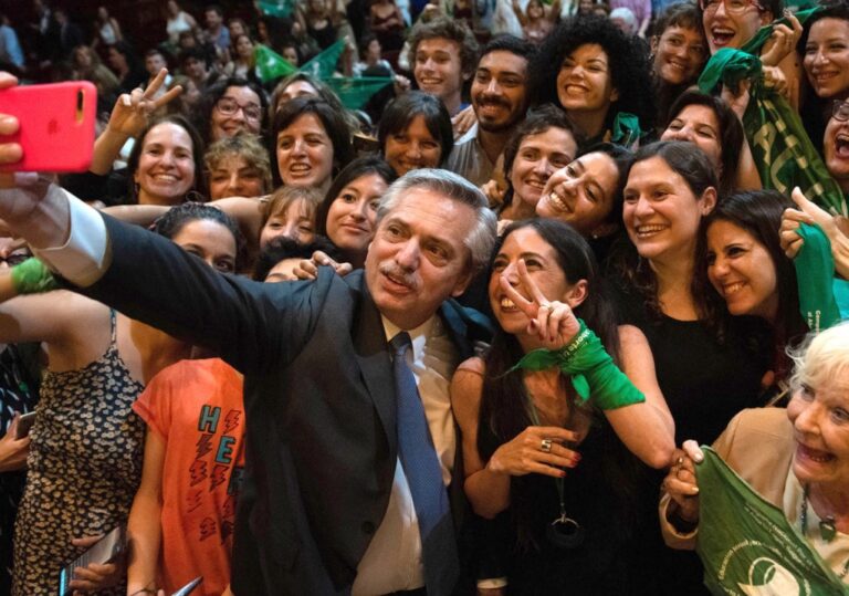 Alberto Fernández envía el proyecto del aborto legal al Congreso: “Que sea ley”