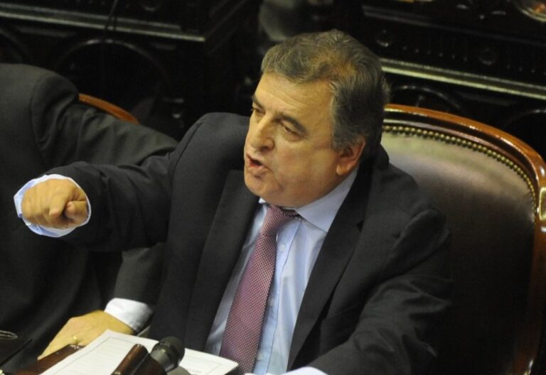 Mario Negri: “El Gobierno ha cagado a palos a las instituciones todo el año”