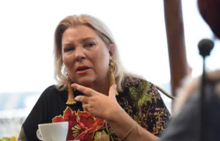 Para Carrió, el pedido de indultos de Zaffaroni es un “ataque al orden constitucional”