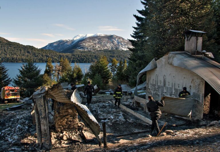 Pérdidas millonarias en Mascardi por los ataques mapuches
