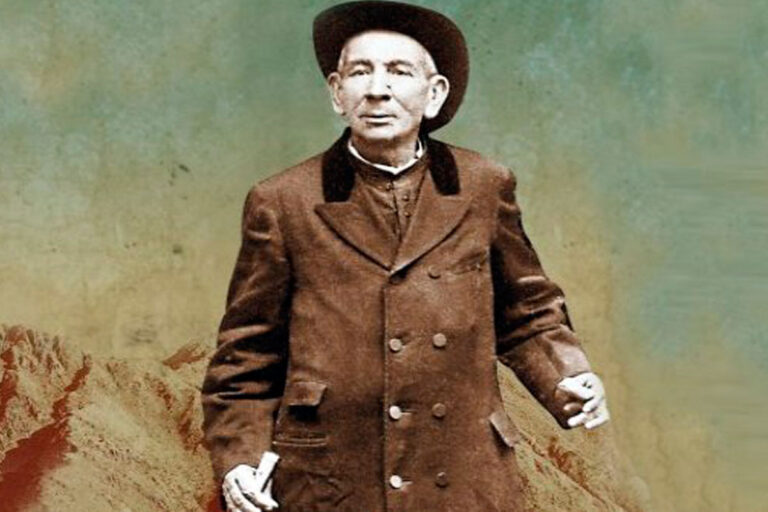 El santo cura gaucho que no murió