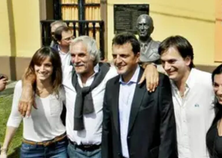 Revelan que los suegros de Massa se vacunaron contra el coronavirus en enero