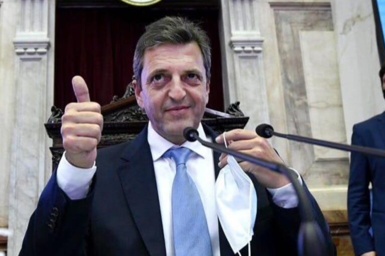 “Vacuna gate”: piden excluir a Massa y a un legislador K de Diputados