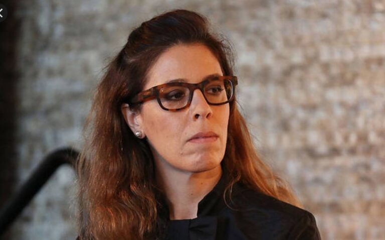 Laura Alonso: “Se chorearon vacunas de médicos, enfermeros y viejos para sus amigos”