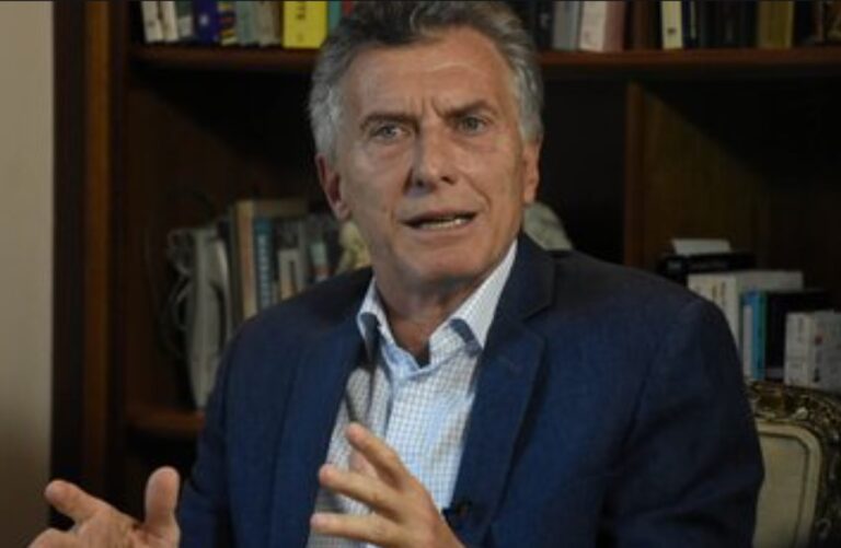 Macri apoyó el plan de vacunación en la Ciudad y criticó las “avivadas” de los VIP