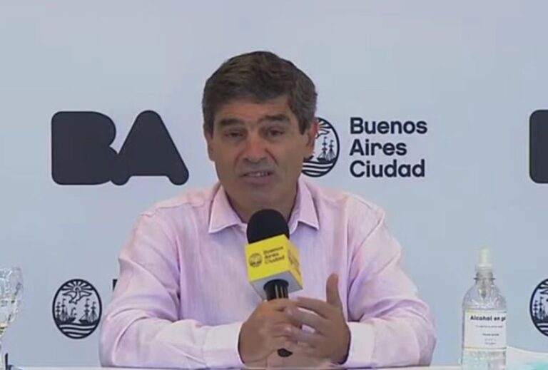 La Ciudad desmintió al PAMI por las listas truchas de vacunación