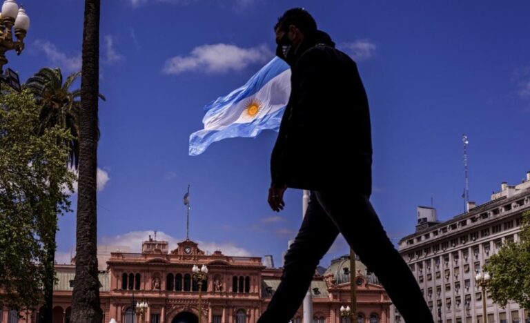 Argentina solo recibe cachetadas