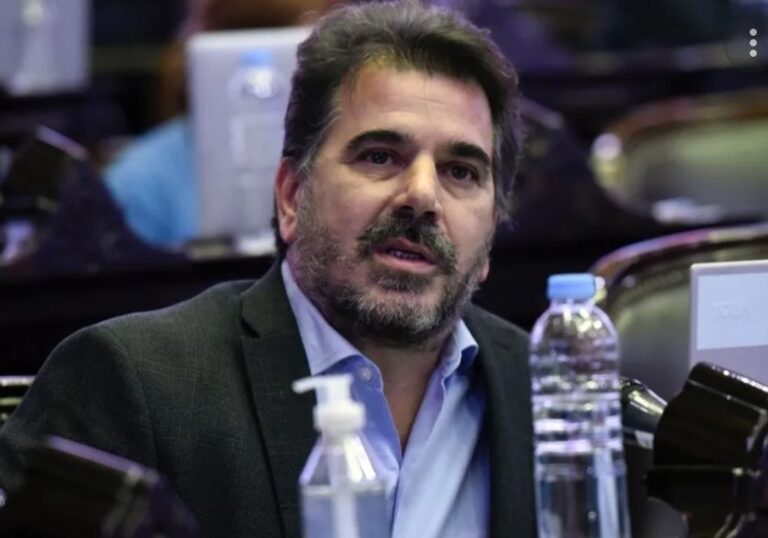 Ritondo: “Están haciendo mierda la Argentina”