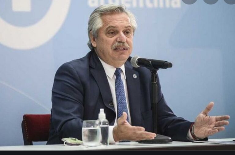 Alberto justificó las visitas VIP: “¿Querían que me quede encerrado en mi casa?”