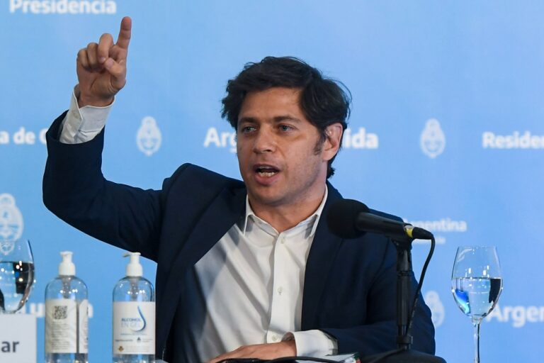 La oposición pidió el registro de ingresos a la residencia de Kicillof