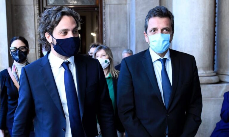 Cafiero y Massa cruzaron a Macri: “No nos van a sacar de ningún lado”