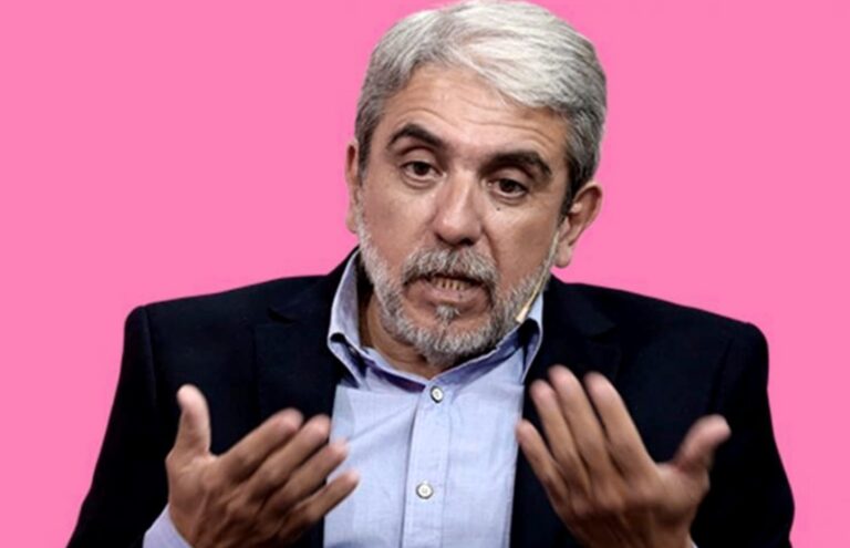 La oposición pidió interpelar a Aníbal Fernández por el uso de datos privados al amenazar a Nik