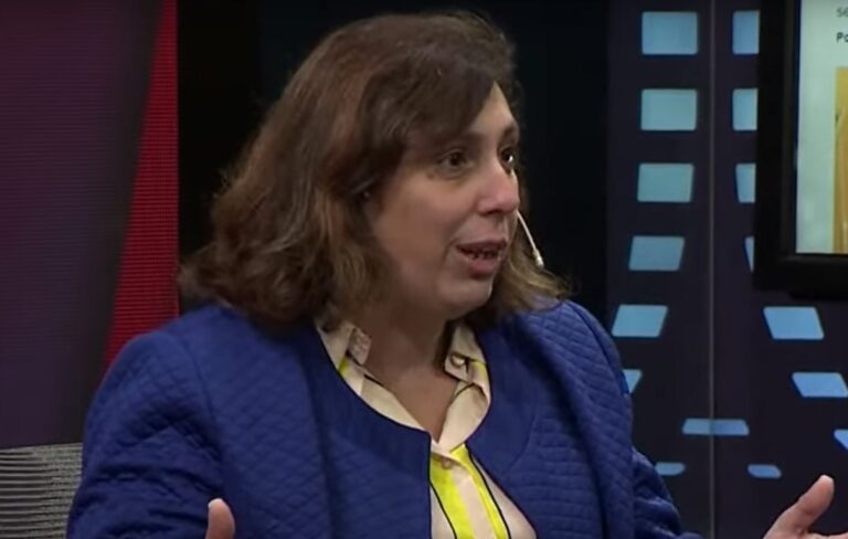 Paula Oliveto: “Este es un gobierno de inútiles y de mafiosos”