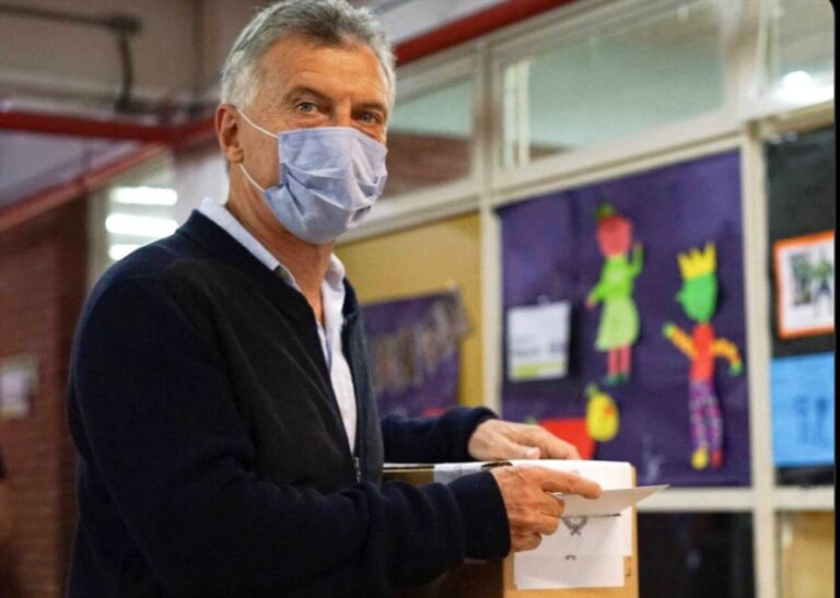 Mauricio Macri: “A partir del lunes estamos todos juntos en busca de la patria que queremos”