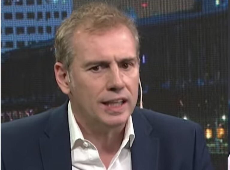 De Lamadrid: “Como no pueden decir que Macri robó, dicen que espiaba porque algo tienen que encontrar”