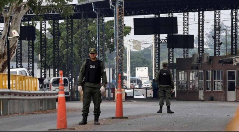 Frente a la tercera ola de Covid, el Gobierno evalúa volver a cerrar las fronteras