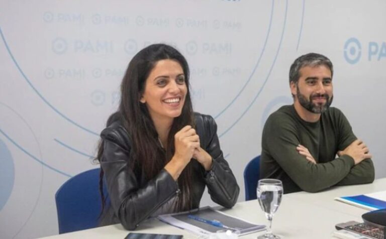 Piden la renuncia de Luana Volnovich por sus vacaciones en el Caribe