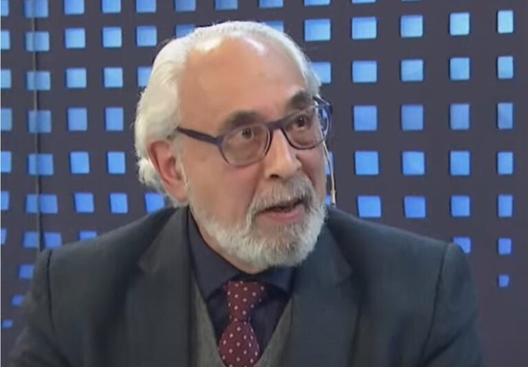 Kovadloff: “El presidente no puede escapar del propio vacío de su discurso”