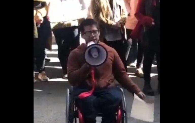Fuertes protestas contra el ajuste de Massa en Discapacidad
