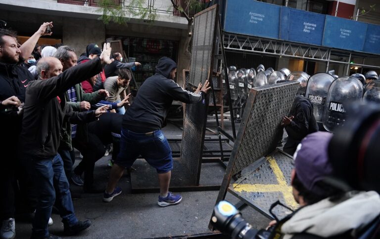 La Ciudad y otra advertencia al kirchnerismo: “No nos va a temblar el pulso en usar la fuerza pública”