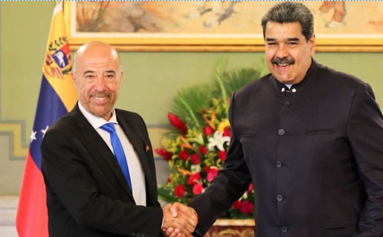 El chavismo K se cae de Maduro