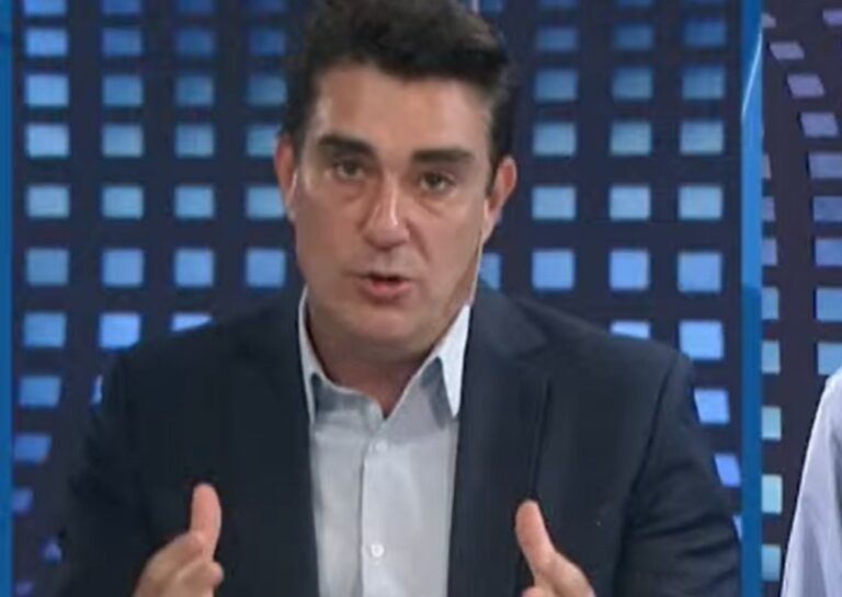 Iguacel advirtió que la “no candidatura” de CFK es una nueva maniobra para “escaparle al bulto”