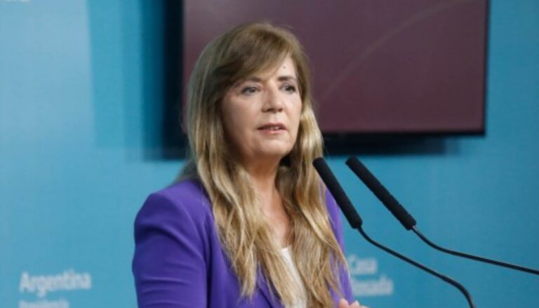 Cerruti insiste en que “Cristina está proscripta” y que la causa es “inventada”