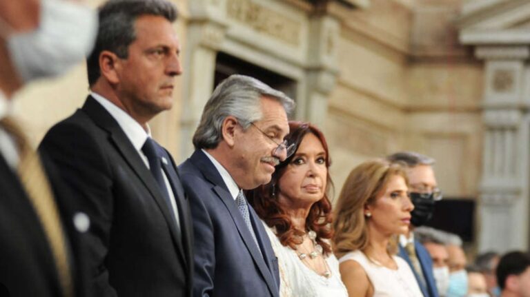 Este es un gobierno roto que rompió todo