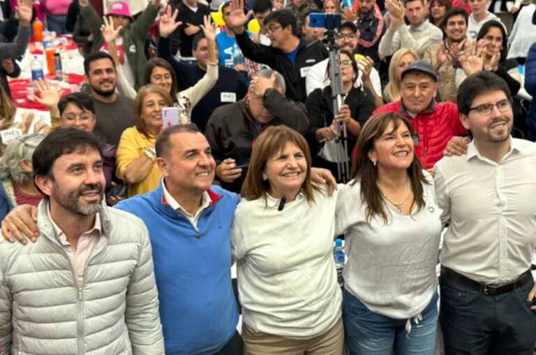 Bullrich desafió al peronismo: “Tiren piedras que se las vamos a devolver con votos”