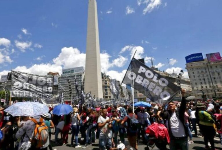 La advertencia del Gobierno a los piqueteros: “Dentro de la ley todo, fuera de la ley nada”