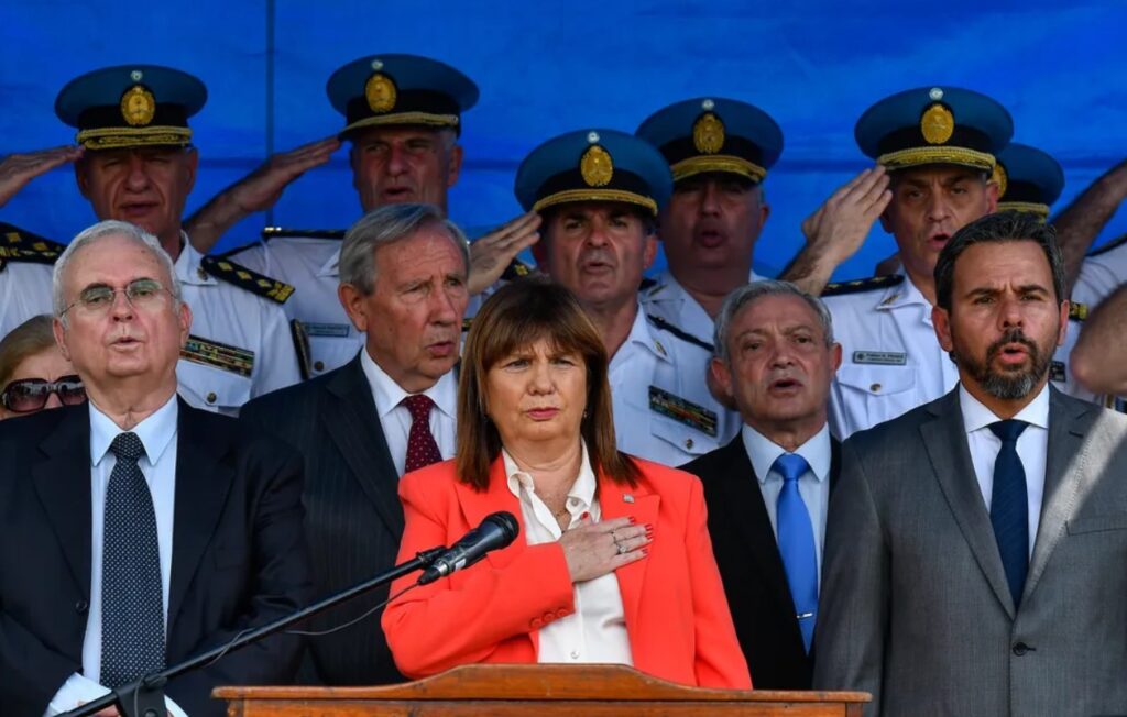La Justicia avaló el protocolo antipiquete de Patricia Bullrich - el ...