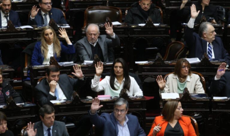 Golpe al Gobierno: la oposición logró media sanción a nueva fórmula jubilatoria