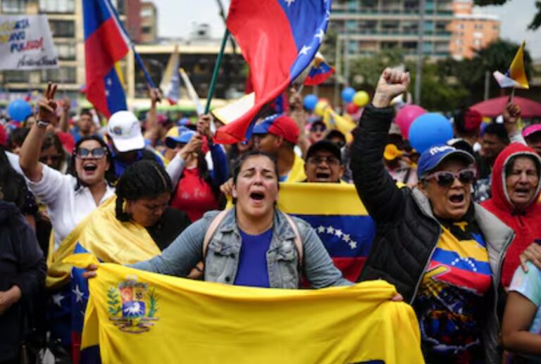 “Intervención militar ya”, la frase que se hizo viral en redes para extirpar al chavismo de Venezuela