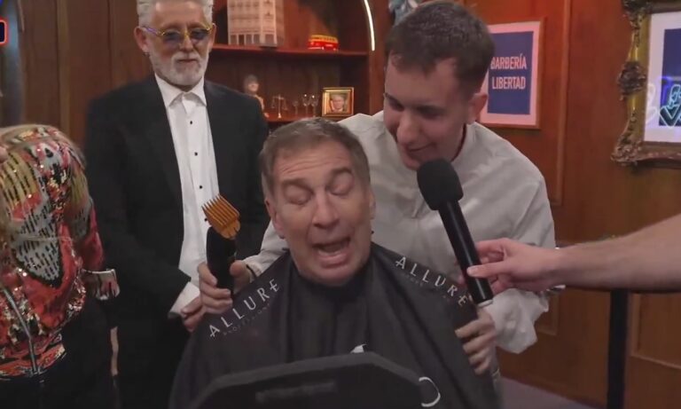 Santilli cumplió su promesa y se peló luego de la victoria en Provincia