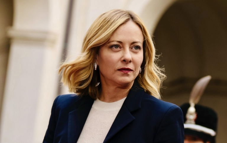 Meloni fulmina el relato de la izquierda sobre Maduro: “Me parece surrealista”