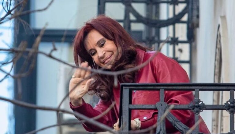 ¿Cristina tiene peores condiciones que genocidas y narcos? El insólito informe K