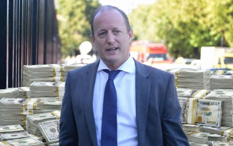 El PRO apuntó a Kicillof por el caso Insaurralde: “Debe explicar por qué su funcionario tenía millones de dólares”